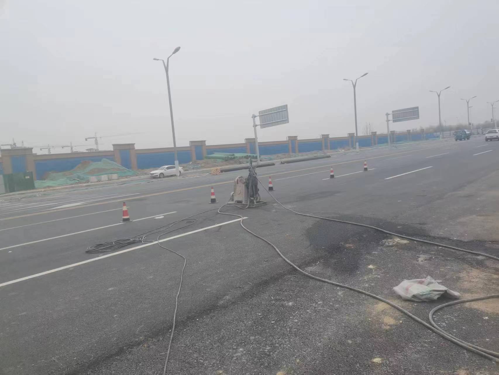 海棠湾镇马路注浆